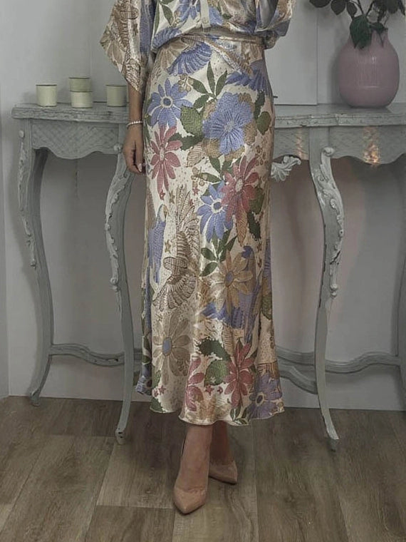 Elegance Bloom™ 2-Piece Floral Satin Set – Fishtail Silhouette