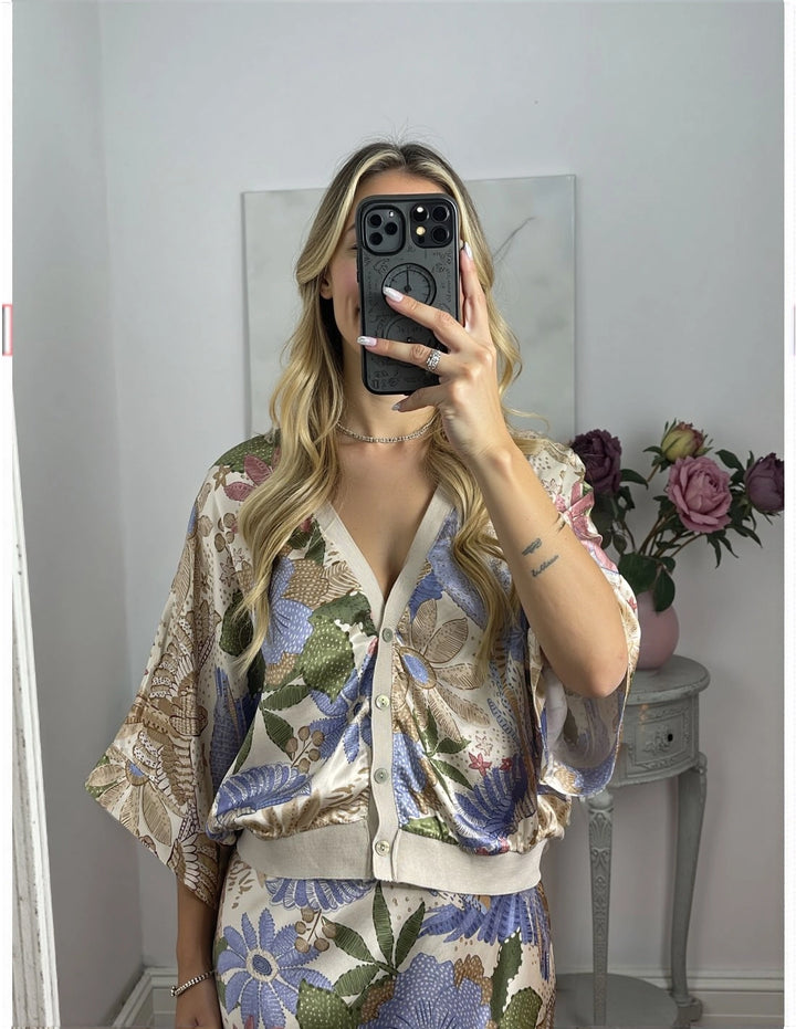 Elegance Bloom™ 2-Piece Floral Satin Set – Fishtail Silhouette